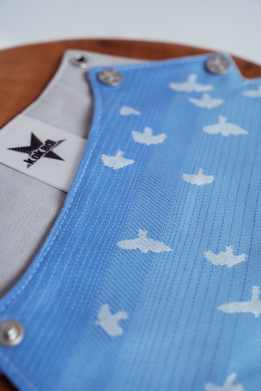 Schultergurtschoner Max im Wunderland - KOKADI